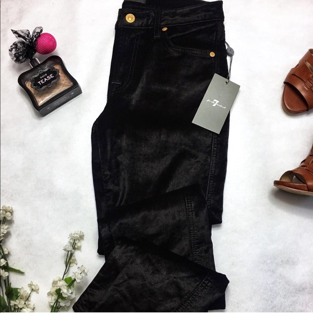 7 For All Mankind Velvet Skinny Jean in Black